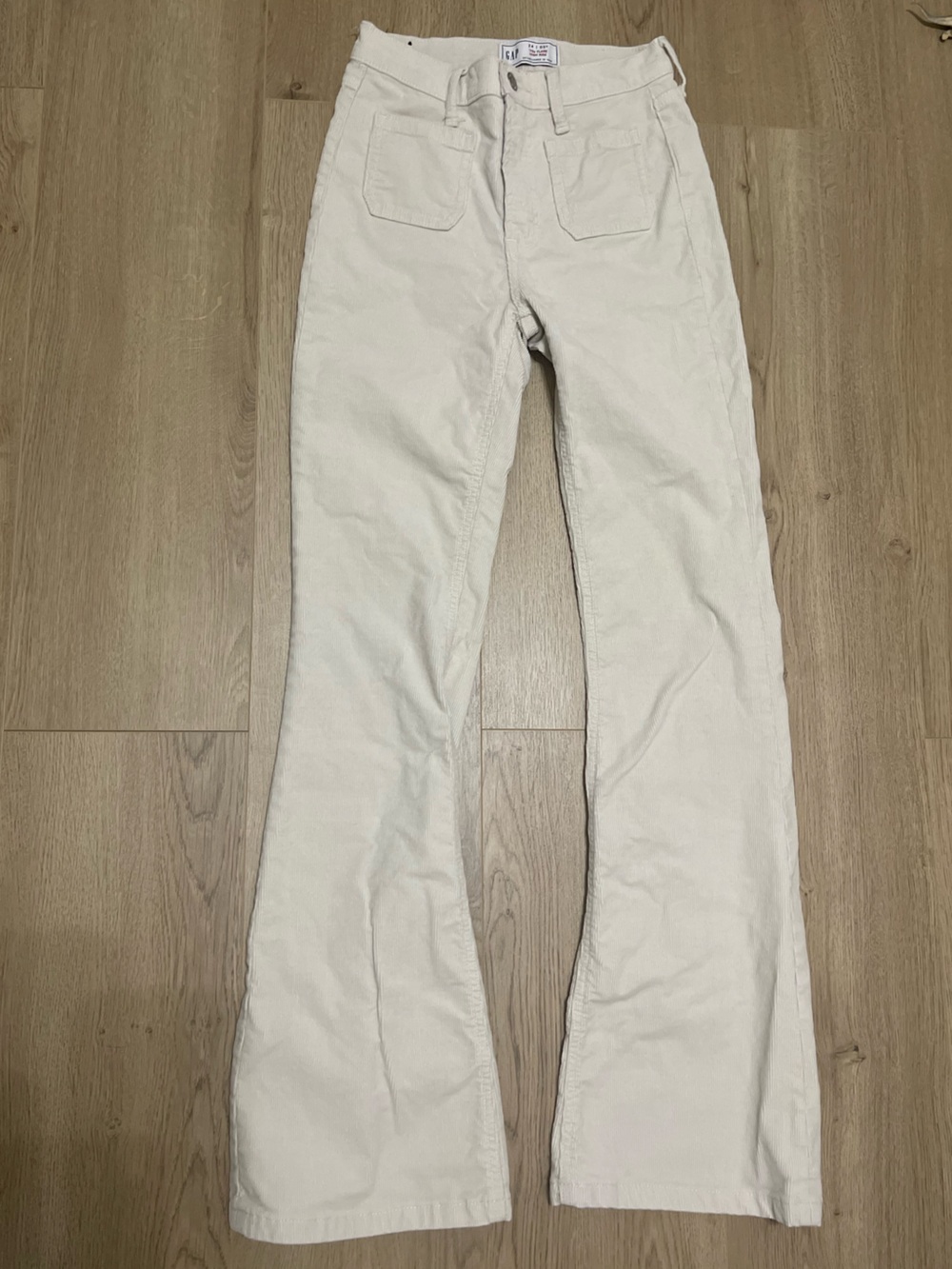GAP Cream 70s Flare High Rise Corduroy Pants (24/00R)